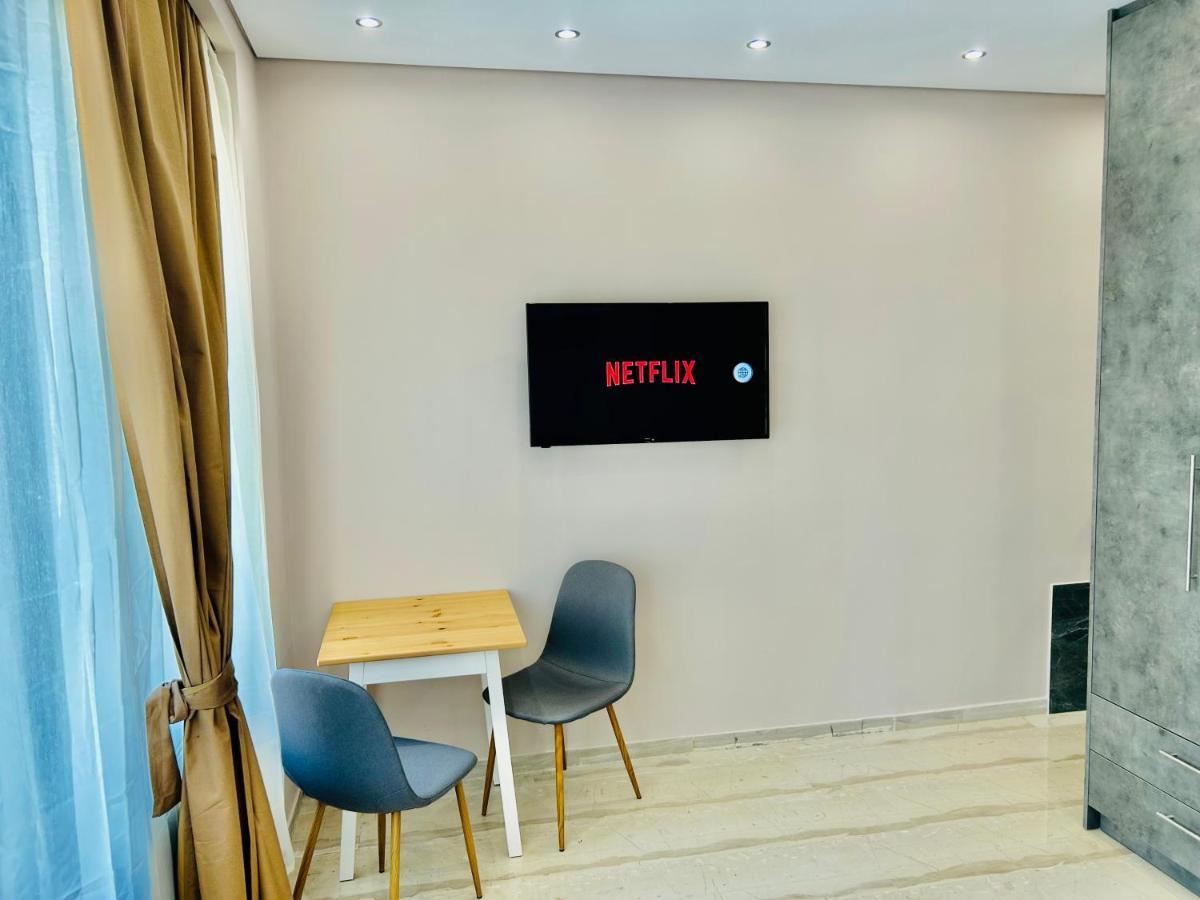 Port Twins Suites No1 Pireus Zewnętrze zdjęcie