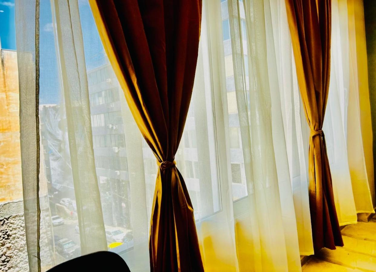 Port Twins Suites No1 Pireus Zewnętrze zdjęcie